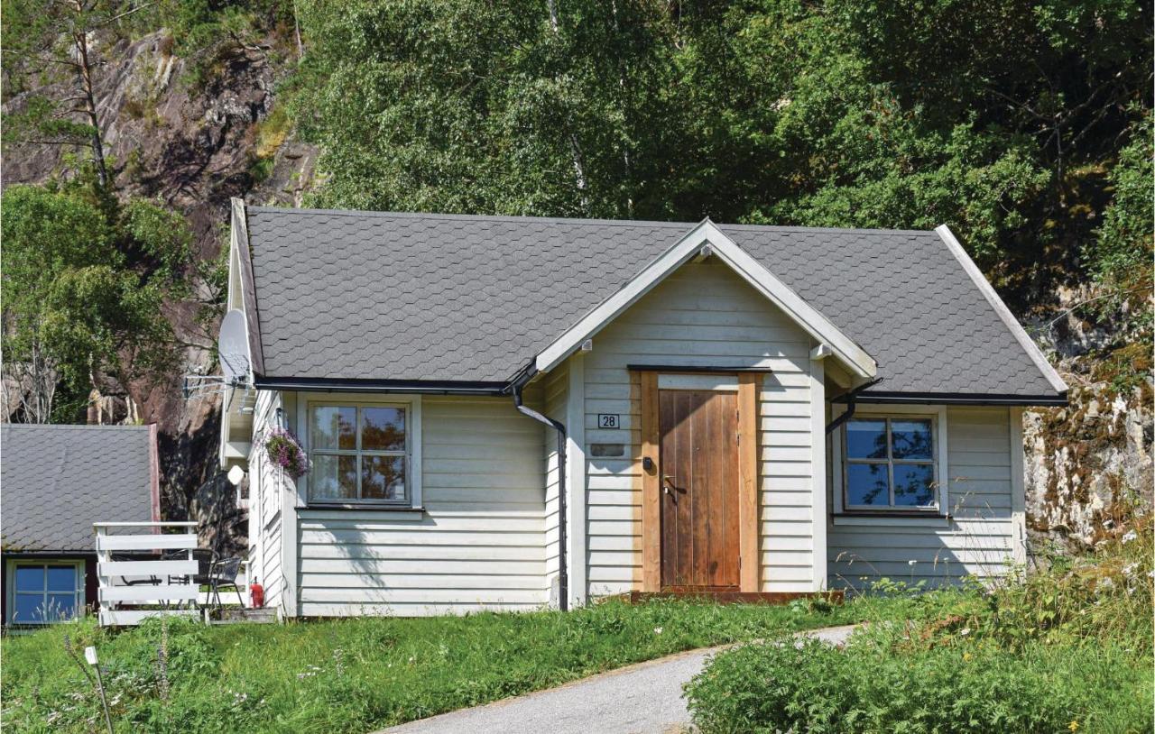 3 Bedroom Lovely Home In Vallavik Vangsbygd Exterior photo