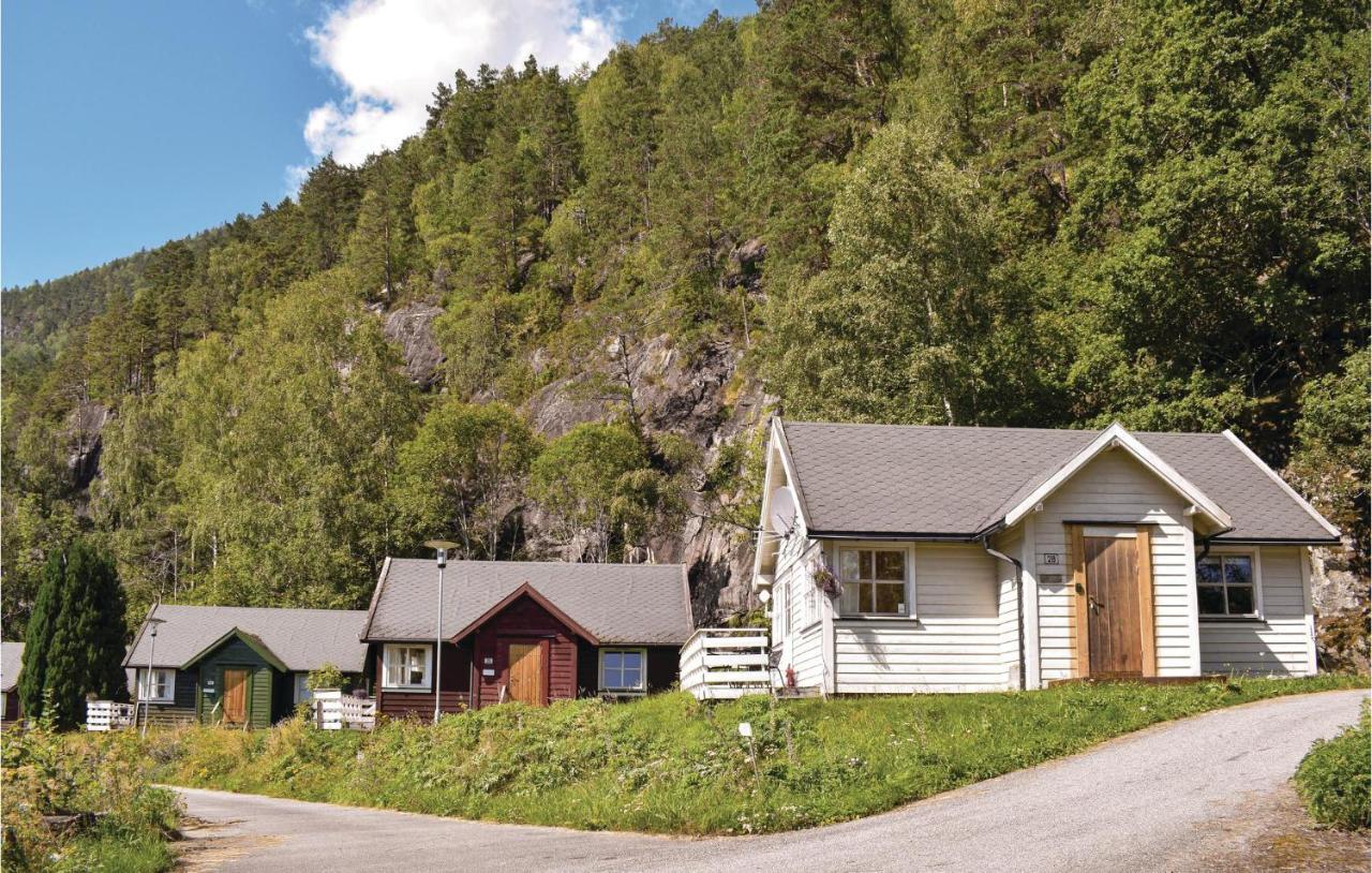 3 Bedroom Lovely Home In Vallavik Vangsbygd Exterior photo